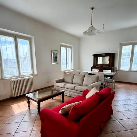Domus Dafne Apartment *
