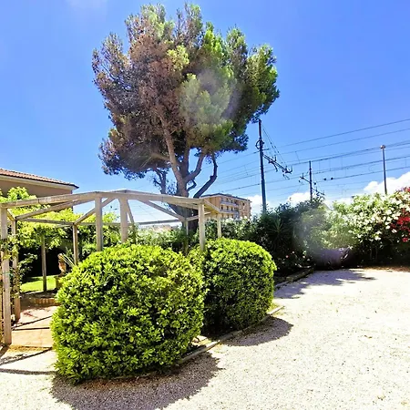 Apartment Domus Dafne Senigallia